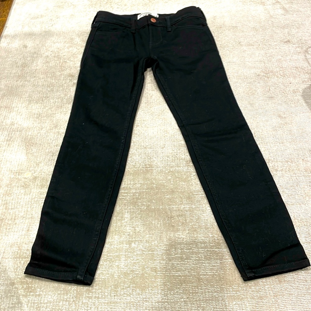 A&F Girls rich black, super soft skinny jeans